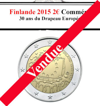 À la brocante, j'ai découvert une collection d'euros captivante, incluant la pièce finlandaise de 2 euros de 2015 commémorant les 30 ans du drapeau européen. Neuve et éclatante, elle symbolisait l'unité et la coopération européenne. Une caméra vintage, une radio ancienne et un livre rare sur l'Europe complétaient ce trésor historique.